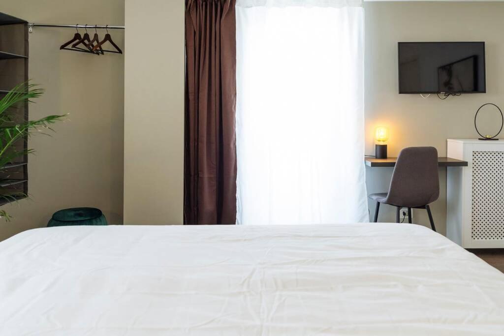 Panoramic Apartment - 4Br - Piata Unirii Bucureşti Eksteriør bilde