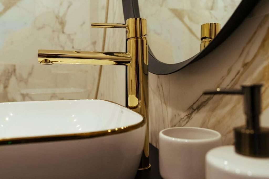 Panoramic Apartment - 4Br - Piata Unirii Bucureşti Eksteriør bilde