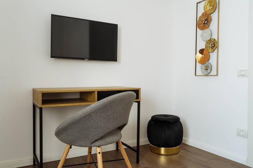 Panoramic Apartment - 4Br - Piata Unirii Bucureşti Eksteriør bilde